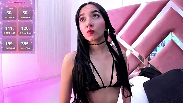 Snapshot of Zoe_Evaanss_ chatting on July 10, 2026, 7:47 pm Zoe Evaanss online show from July 10, 2026, 7:47 pm