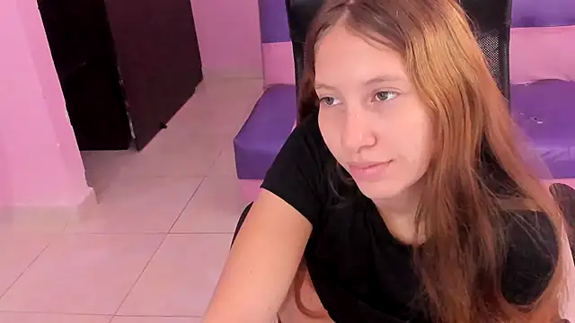Snapshot of blondie_dity_squirt chatting on June 7, 2026, 11:59 am blondie dity squirt online show from June 7, 2026, 11:59 am