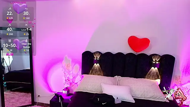 Afroditas 11 online show from April 4, 2026, 12:34 pm