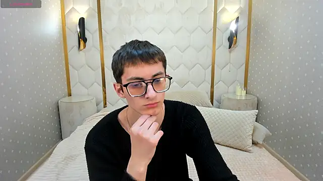 RonBevs online show from June 10, 2026, 8:21 pm