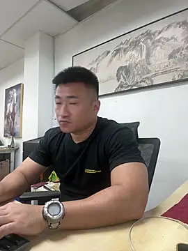 Cunzhangshibage02 online show from June 18, 2026, 9:14 am