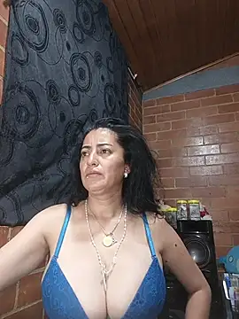 Snapshot of Alexandrina chatting on May 15, 2026, 11:47 pm Alexandrina online show from May 15, 2026, 11:47 pm