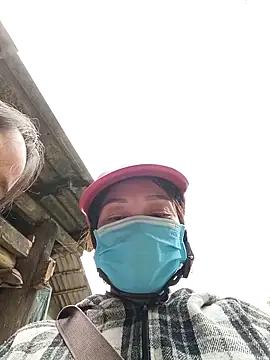 Lyly22x online show from March 20, 2026, 6:03 am