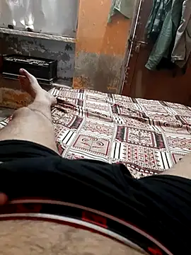 Snapshot of bodymassage455 chatting on July 11, 2026, 2:34 am bodymassage455 online show from July 11, 2026, 2:34 am