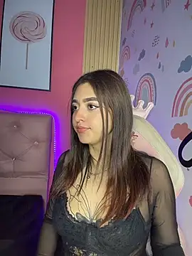 Dakota  LS online show from April 8, 2026, 1:12 pm