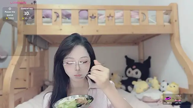 Gaga2077 online show from April 26, 2026, 4:32 am