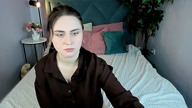 NoraLumi online show from March 15, 2026, 8:38 pm