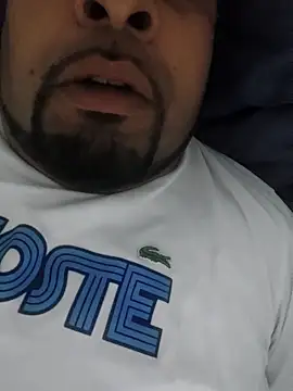 vijola1 online show from March 12, 2026, 2:32 pm