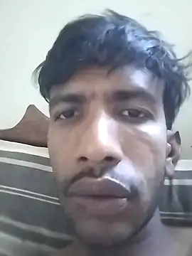 Lipsyguy2295 online show from March 22, 2026, 9:11 am