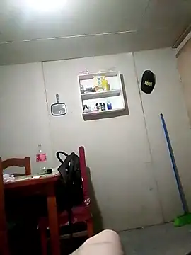 Snapshot of victoryadais chatting on March 15, 2026, 7:59 am victoryadais online show from March 15, 2026, 7:59 am