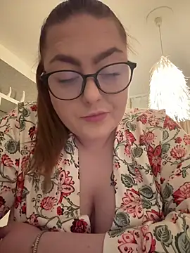 AureliaRosee online show from March 19, 2026, 7:14 pm