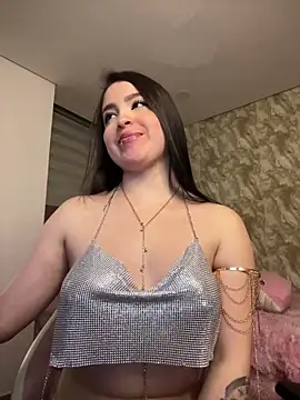 Snapshot of angel_sweet_v chatting on June 21, 2026, 2:39 am angel sweet v online show from June 21, 2026, 2:39 am