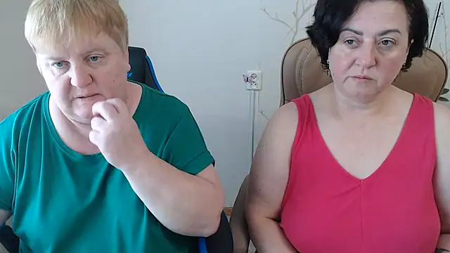Lindy-Jeanie online show from July 11, 2026, 1:00 pm