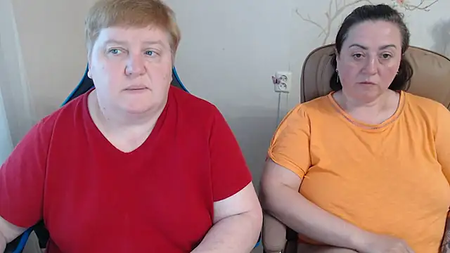 Snapshot of Lindy-Jeanie chatting on May 27, 2026, 5:31 pm Lindy-Jeanie online show from May 27, 2026, 5:31 pm