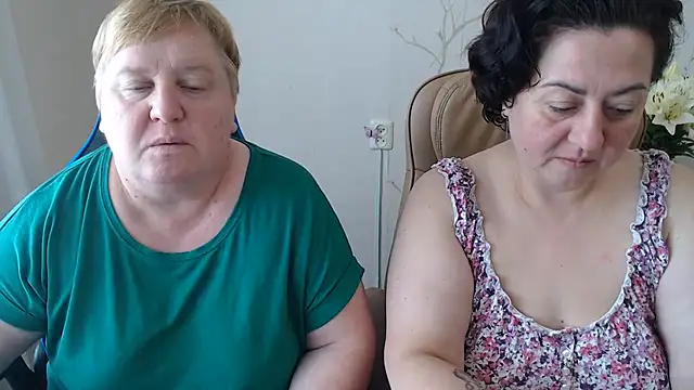 Lindy-Jeanie online show from July 10, 2026, 10:04 am