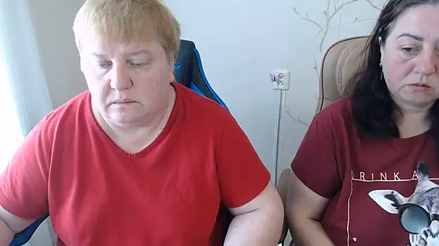 Snapshot of Lindy-Jeanie chatting on June 11, 2026, 8:55 am Lindy-Jeanie online show from June 11, 2026, 8:55 am