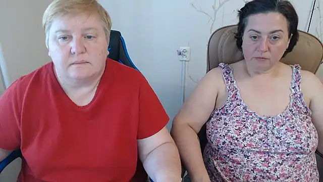 Lindy-Jeanie online show from July 29, 2026, 5:01 pm