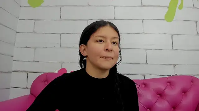 Danna Greyy online show from April 22, 2026, 11:50 am