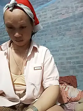 Heli pusy online show from August 8, 2026, 12:45 pm