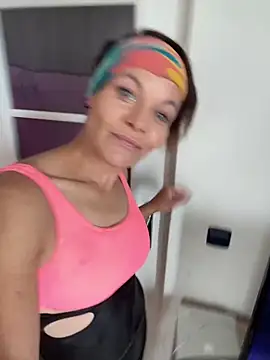 DtPORNBITCH online show from June 12, 2026, 7:50 am