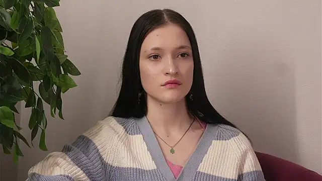 JesicaLardieri online show from March 17, 2026, 9:56 am