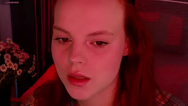 mollybossy online show from May 7, 2026, 12:37 am