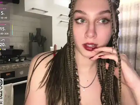 Olivia 132 online show from April 23, 2026, 3:46 pm