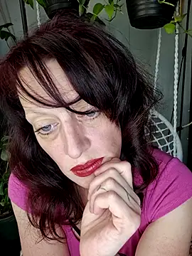 Snapshot of PurpleBunnyxo chatting on May 7, 2026, 4:21 pm PurpleBunnyxo online show from May 7, 2026, 4:21 pm