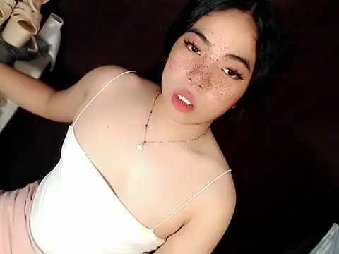 Snapshot of xLinda_Walkerx chatting on June 10, 2026, 4:57 am xLinda Walkerx online show from June 10, 2026, 4:57 am