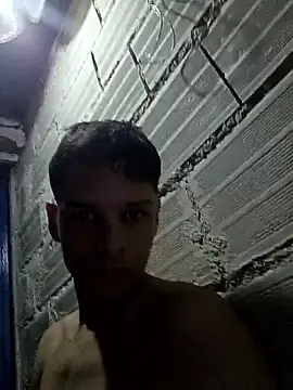 Snapshot of Max026_ chatting on May 11, 2026, 4:14 am Max026 online show from May 11, 2026, 4:14 am