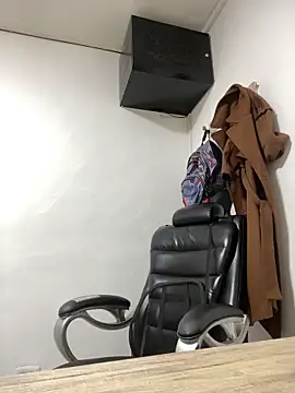 baddiesad online show from April 1, 2026, 11:12 pm