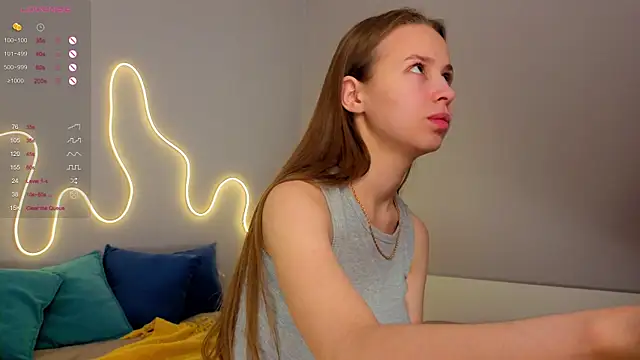 Snapshot of Emma_dream_ chatting on June 13, 2026, 1:03 am Emma dream online show from June 13, 2026, 1:03 am