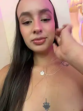 AliciaRoux online show from July 8, 2026, 6:41 pm