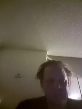 Snapshot of yourMasterisBored chatting on June 16, 2026, 5:18 am yourMasterisBored online show from June 16, 2026, 5:18 am