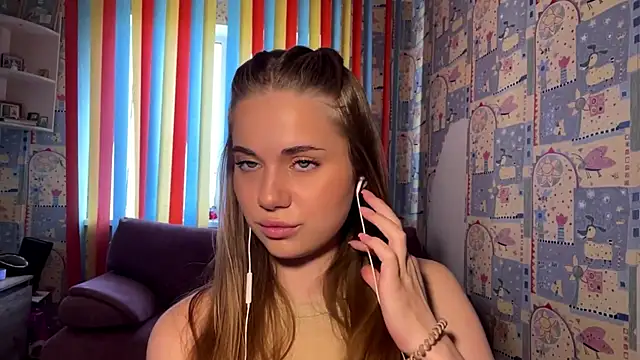 Snapshot of Miss_Blessnyth chatting on June 9, 2026, 5:08 am Miss Blessnyth online show from June 9, 2026, 5:08 am