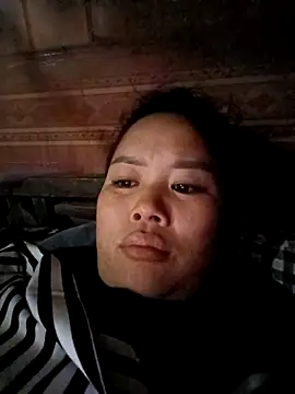 cute-girl-2k online show from March 16, 2026, 1:48 pm