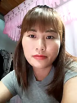 Lucxy-ki6 online show from May 3, 2026, 7:46 am