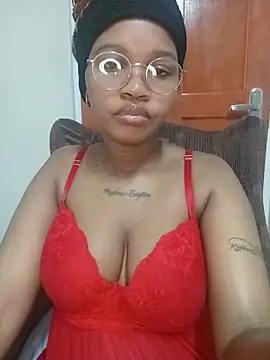 Snapshot of Hotsexyberry222 chatting on August 5, 2026, 5:23 am Hotsexyberry222 online show from August 5, 2026, 5:23 am