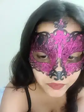 Hottymahi7 online show from June 24, 2026, 4:05 pm