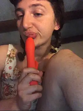 Snapshot of antoniettamaria chatting on March 16, 2026, 8:44 pm antoniettamaria online show from March 16, 2026, 8:44 pm