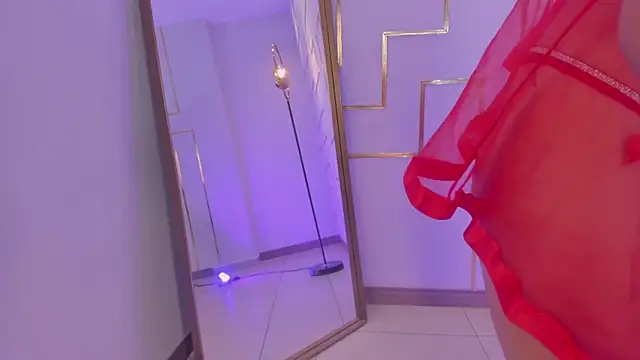 Snapshot of ArianaNova chatting on March 27, 2026, 7:39 am ArianaNova online show from March 27, 2026, 7:39 am