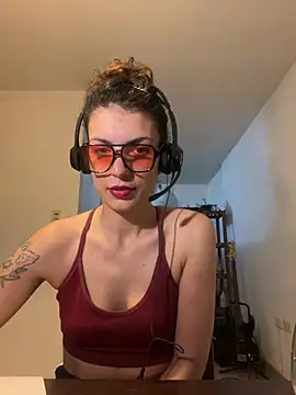 Snapshot of conejita000 chatting on March 30, 2026, 2:02 am conejita000 online show from March 30, 2026, 2:02 am