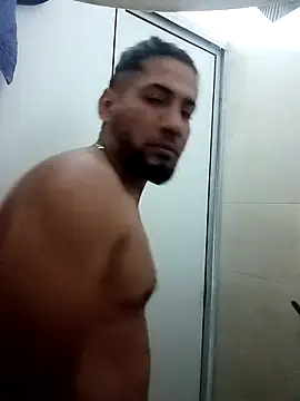 Snapshot of z1ervo chatting on March 22, 2026, 1:20 am z1ervo online show from March 22, 2026, 1:20 am