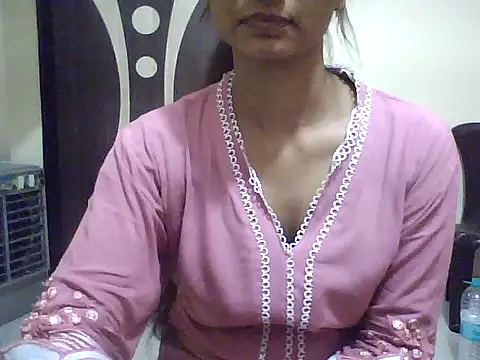 Snapshot of Sonam1186 chatting on April 22, 2026, 6:58 pm Sonam1186 online show from April 22, 2026, 6:58 pm