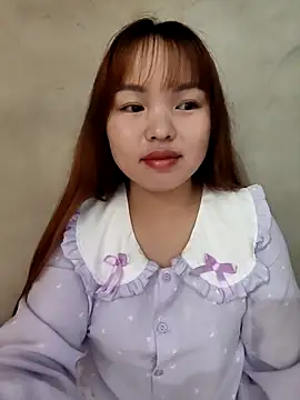 Snapshot of Mina_xYx chatting on May 7, 2026, 2:09 pm Mina xYx online show from May 7, 2026, 2:09 pm