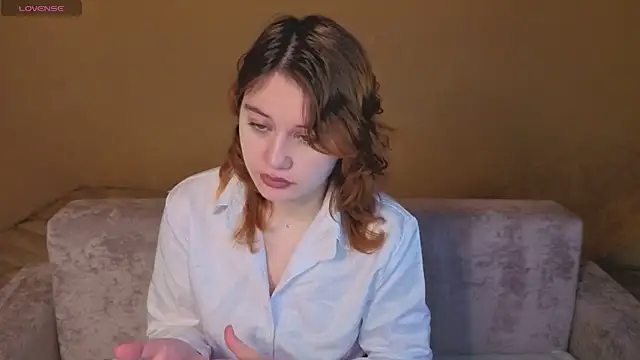 ElizabethRedWings online show from April 24, 2026, 6:10 pm