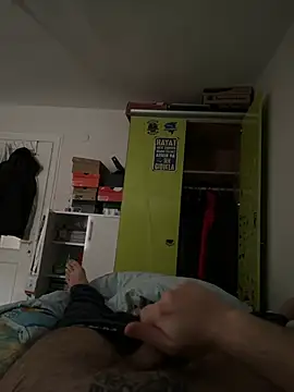 kickstar01 online show from March 15, 2026, 12:45 pm