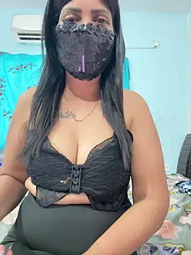 Taniyasharma4898 online show from March 18, 2026, 7:11 am