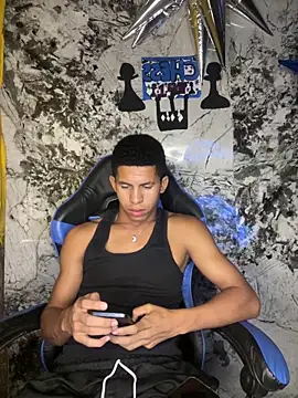 Snapshot of carlos_hot12 chatting on March 16, 2026, 4:09 am carlos hot12 online show from March 16, 2026, 4:09 am