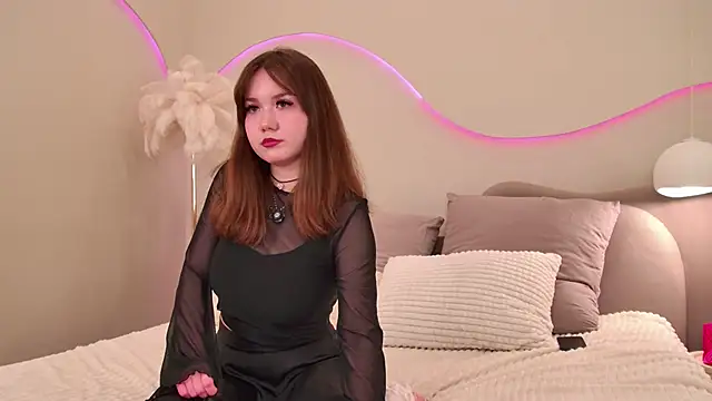 Snapshot of NovaAllen chatting on March 16, 2026, 5:16 pm NovaAllen online show from March 16, 2026, 5:16 pm